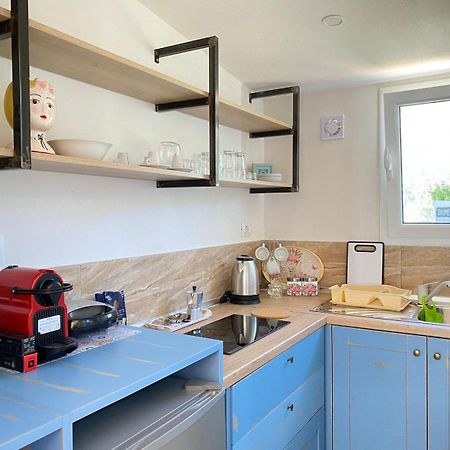 Areti Rooms Hotel Химар Екстериор снимка
