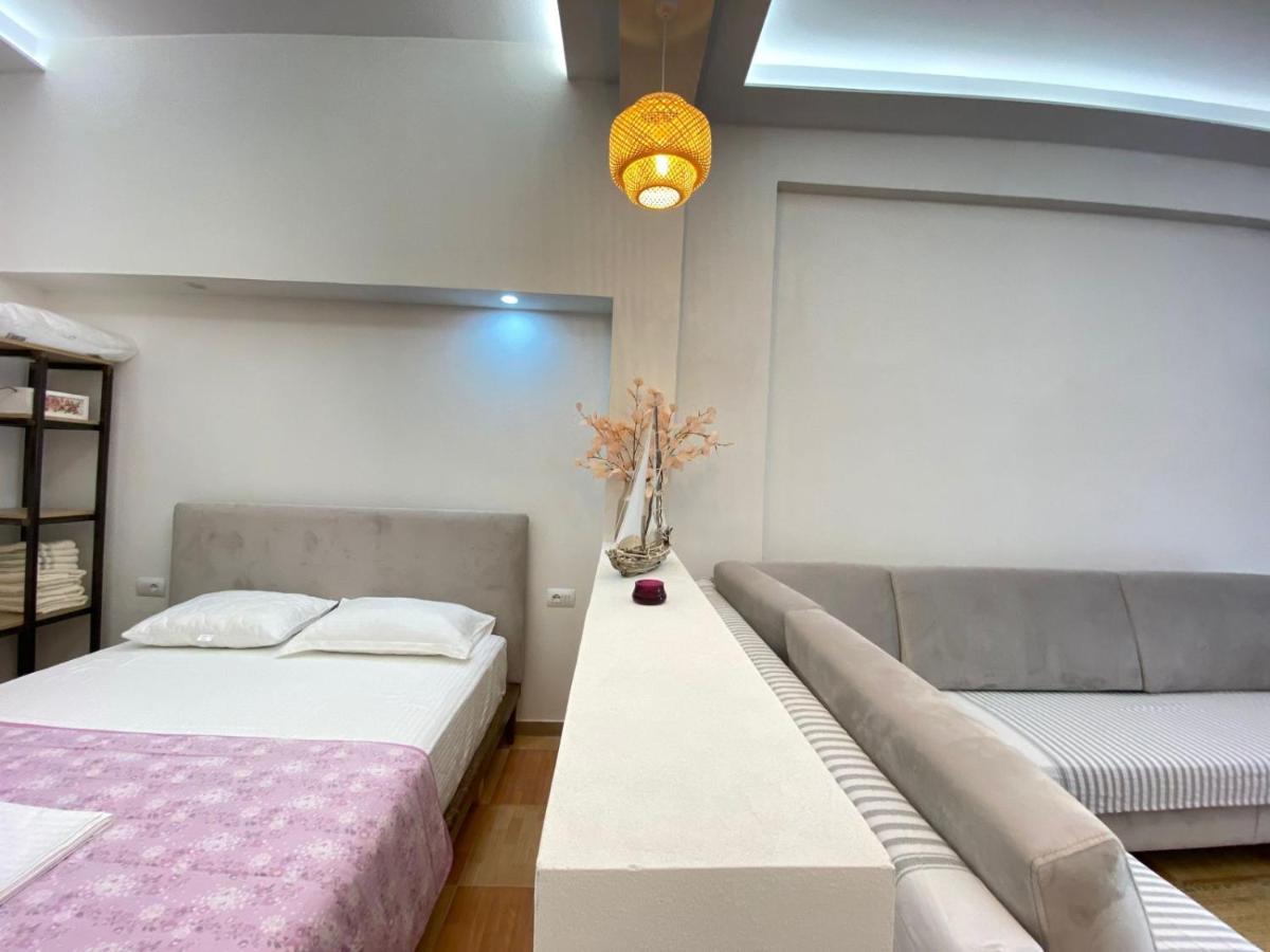 Areti Rooms Hotel Химар Екстериор снимка